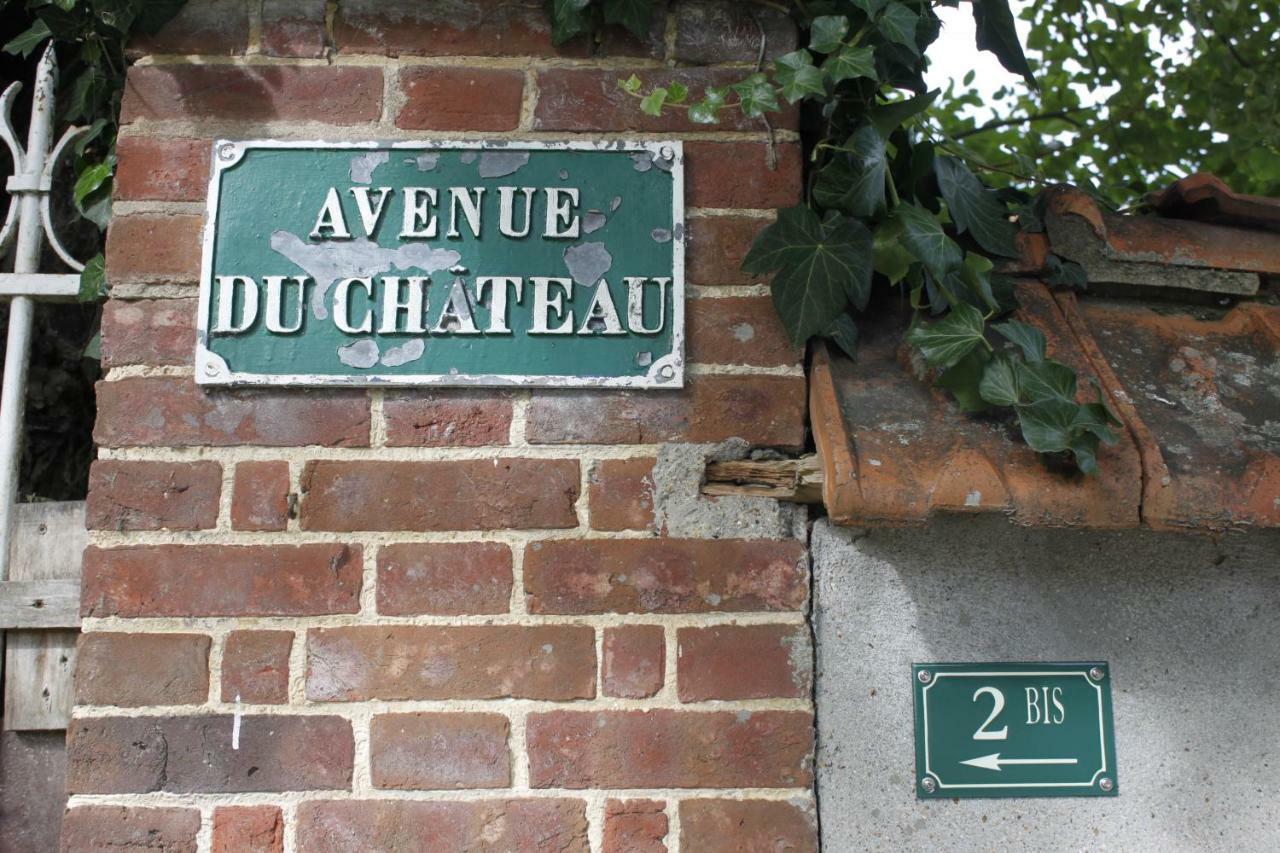 Avenue Du Chateau Saint-Just  Экстерьер фото